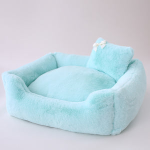 Divine Dog Bed ~ Ice